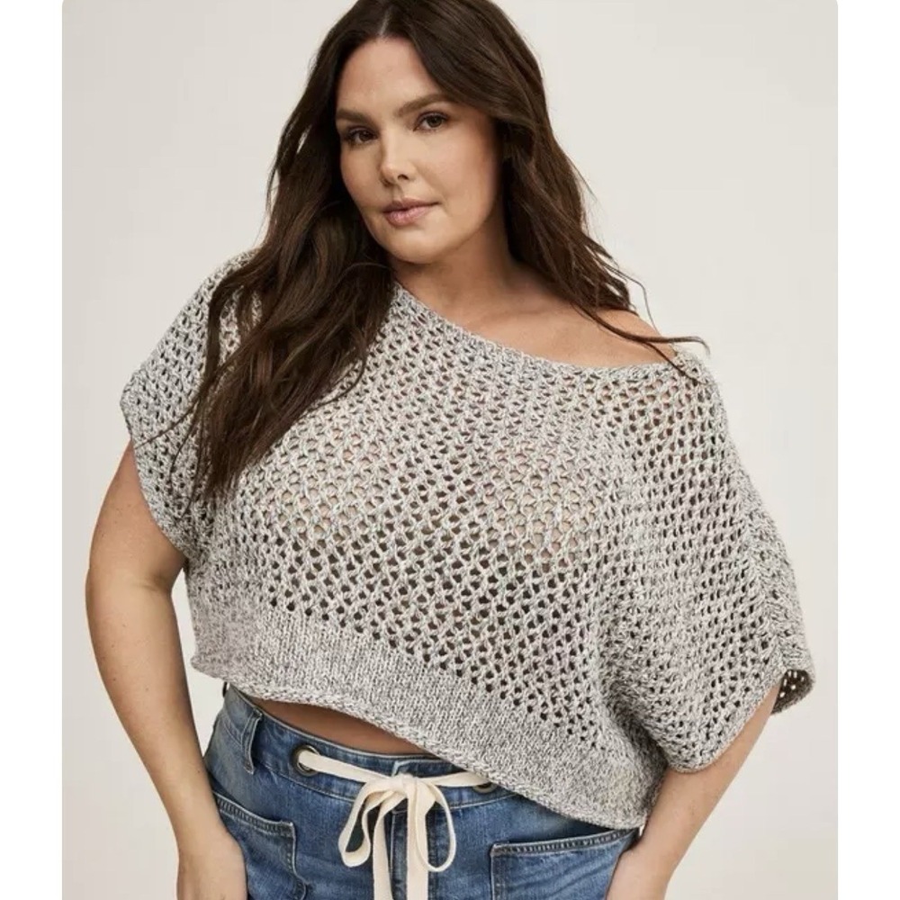 NWT Torrid Size 1/2 Gray Marled Open Stitch Cropped Sweater  Oversized Knit